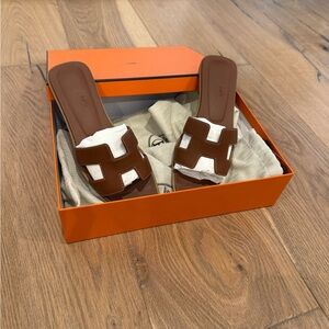 Hermes Brown Sandals